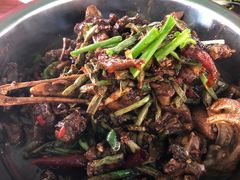 柴火鸭-江边湾柴火鸭