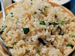 腊肉蔬菜炒饭-赠李白·如诗的川味(余杭万达广场店)
