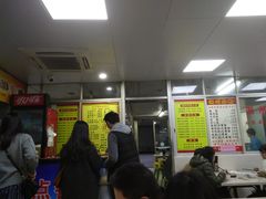 -华威达牛庄(黄埔大道西店)