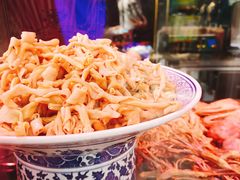 -清真拉妈卤味(回民街店)