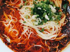 -兵哥豌豆面(雅颂居店)