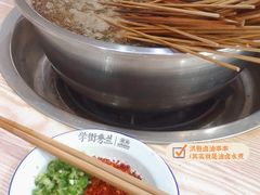 -学街秀兰麻辣烫(眉山分店)