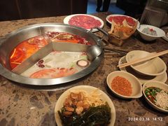 -小龙坎火锅(湖滨银泰in77店)