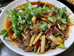 -小杨翘脚牛肉
