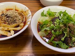 -中和裴氏蹄花(府河路店)