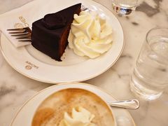 -Cafe Sacher(WIEN)