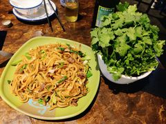 香菜-凤兴鸡煲(宝安海雅店)