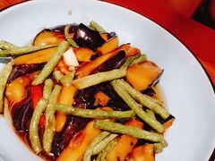 茄子烧豇豆-外婆私房菜(新亚百货店)