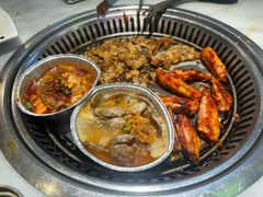 -犇放和牛烤肉·烤榴莲自助(苏宁城市奥莱店)