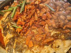 -鸣记脆皮烤鱼·海鲜烤鱼(三八广场店)