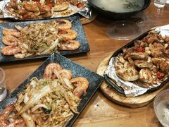 -老东镇啤酒屋海鲜加工·蒸汽海鲜·海鲜烧烤(台东店)