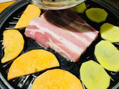 -唯成•韩国炭火烤肉 유성고기