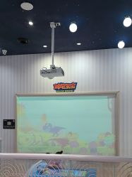 -奈尔宝·儿童乐园·亲子餐厅(华采天地店)