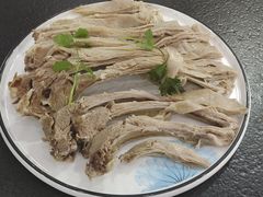 -伊源鼎盛餐饮服务有限公司