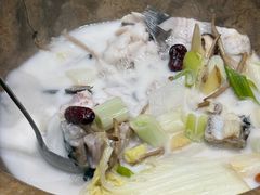 -滇香肴·云南菜蒸汽石锅鱼(云南北路店)