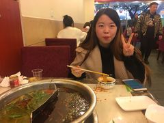 -朱氏胖子烂火锅(洪崖洞店)