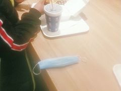 -德克士(中盛国贸店)