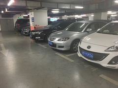 -中山公园-龙之梦停车场