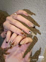 -妙睫屋日式美甲美睫