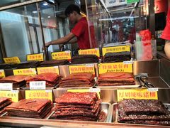 -香记肉干(官也街店)