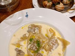 鹅肝松露饺子-Le Comptoir de la Gastronomie
