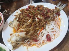 -堂瓦里·传统赣菜(第一街区店)