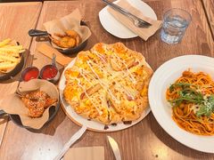 -必胜客(打浦桥日月光店)