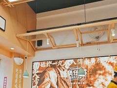 -华记煲仔华·煲仔饭(市桥易发店)