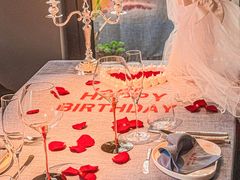 -弦月窗LUNETTE BY AMANDA(复兴路店)