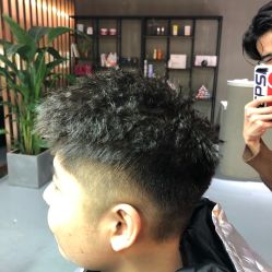 -Moyue HAIR SALON