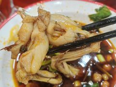 -烧哥美蛙肥肠鱼火锅·十五年社区店