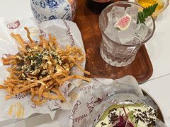 -秘密旅行Bonjour(黑金冠 江南西店)