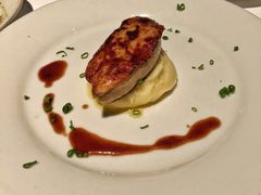 香煎鹅肝-茹丝葵经典牛排馆(上海外滩店)