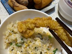 -九尺赵老四鲜鹅肠火锅