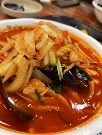 济州岛的小店，在易买得旁边，西归浦市