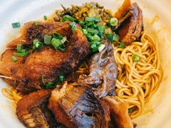 -佬钱湾仔(衣裳街店)