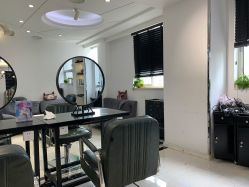 -Coo Hair salon