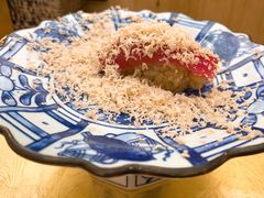 飘雪鹅肝金枪鱼寿司-鮨政·Omakase(港汇恒隆广场店)