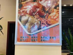 -巢香扣肉馆