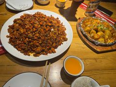 -小三峡食府(西五路店)