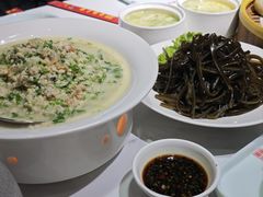 -乔家小院•非遗驴肉•青岛菜(滨河路店)