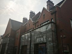 -钟书阁(松江泰晤士小镇店)