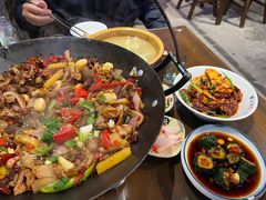 -富正毅三下锅·湘西韵味(天门山索道店)