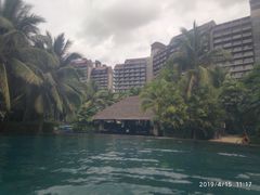 -三亚湾海居铂尔曼度假酒店