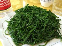 沙葱-苏莱特色牛骨滩羊手抓馆(长城东街总店)