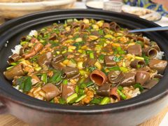 -品海楼·大连海胆锅贴馆(东港店)