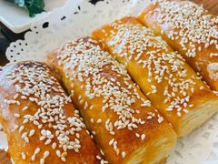 蜜汁叉烧酥-香江小厨 The Kitchen(香江俱乐部店)