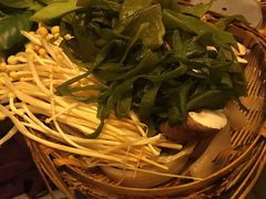 -岗上渣渣老火锅(两路口店)