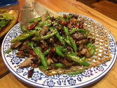 -郑件洋芋饭庄