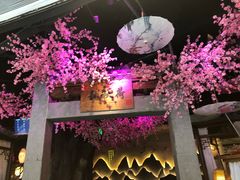 -韵秋荷(宝山龙湖天街店)